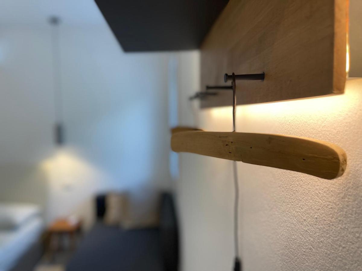 Due Di Tutto Apartment Ferrara Bagian luar foto