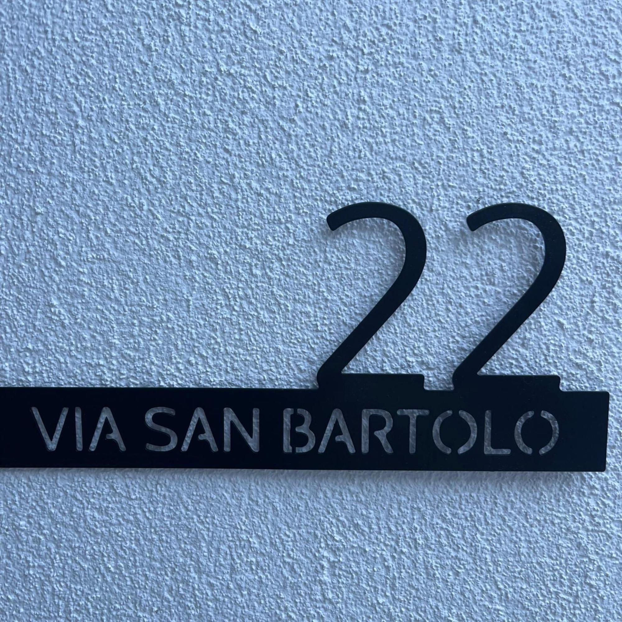 Due Di Tutto Apartment Ferrara Bagian luar foto