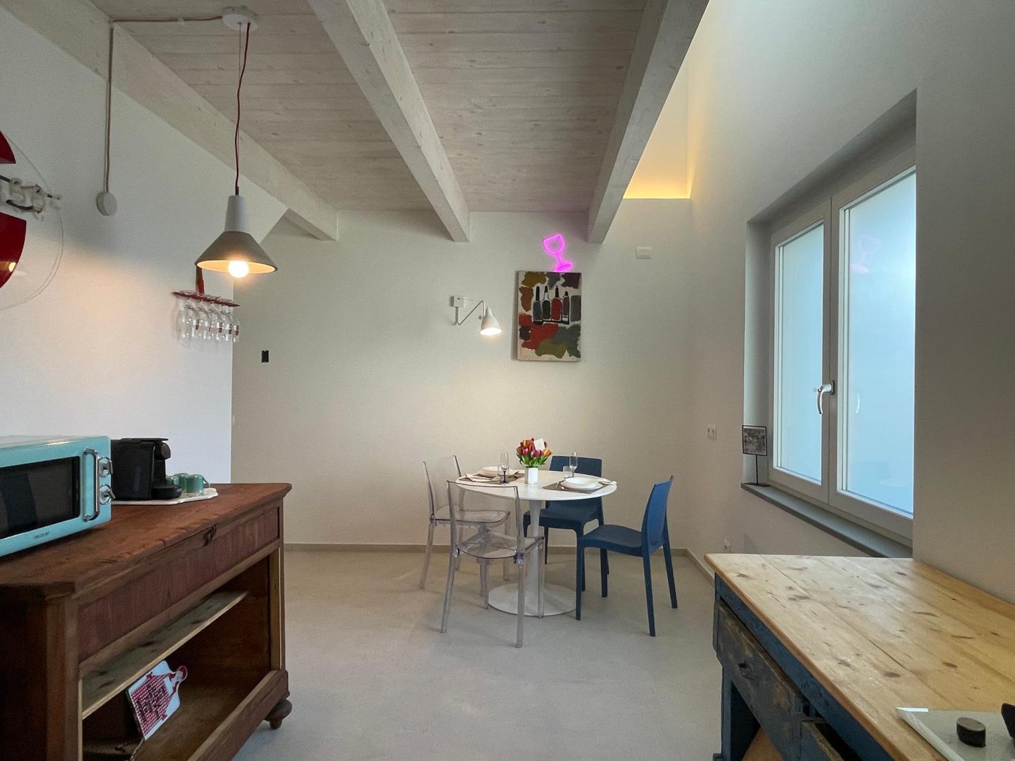 Due Di Tutto Apartment Ferrara Bagian luar foto