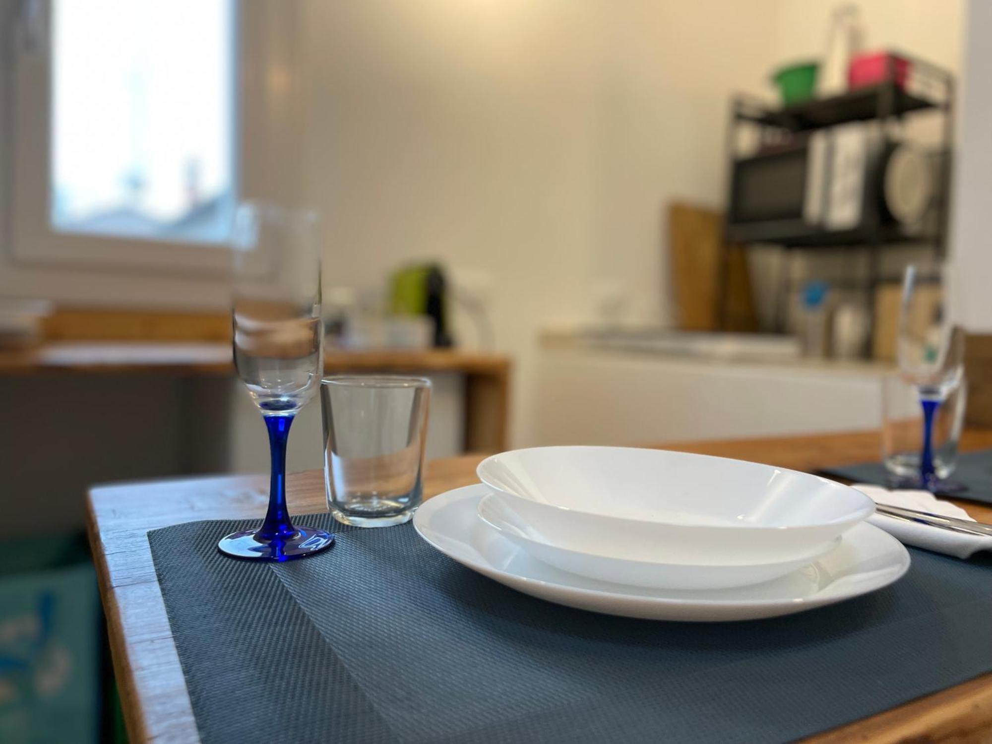 Due Di Tutto Apartment Ferrara Bagian luar foto